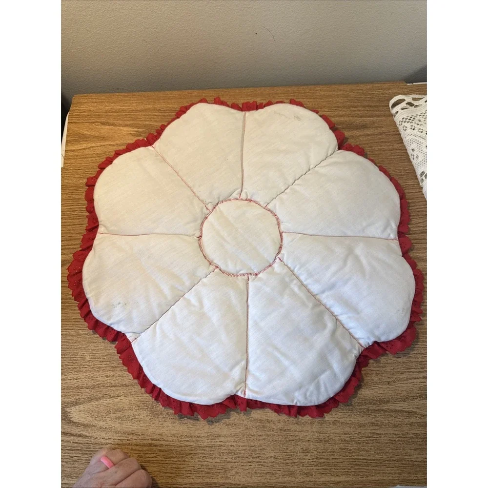 Vintage Quilted Christmas Wreath Table Topper Geese And Horns